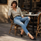 Greta | Distressed Straight-Leg Jeans - Light Blue