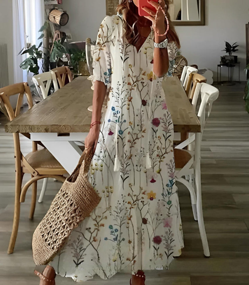Andrea | V-Neck Printed Dress
