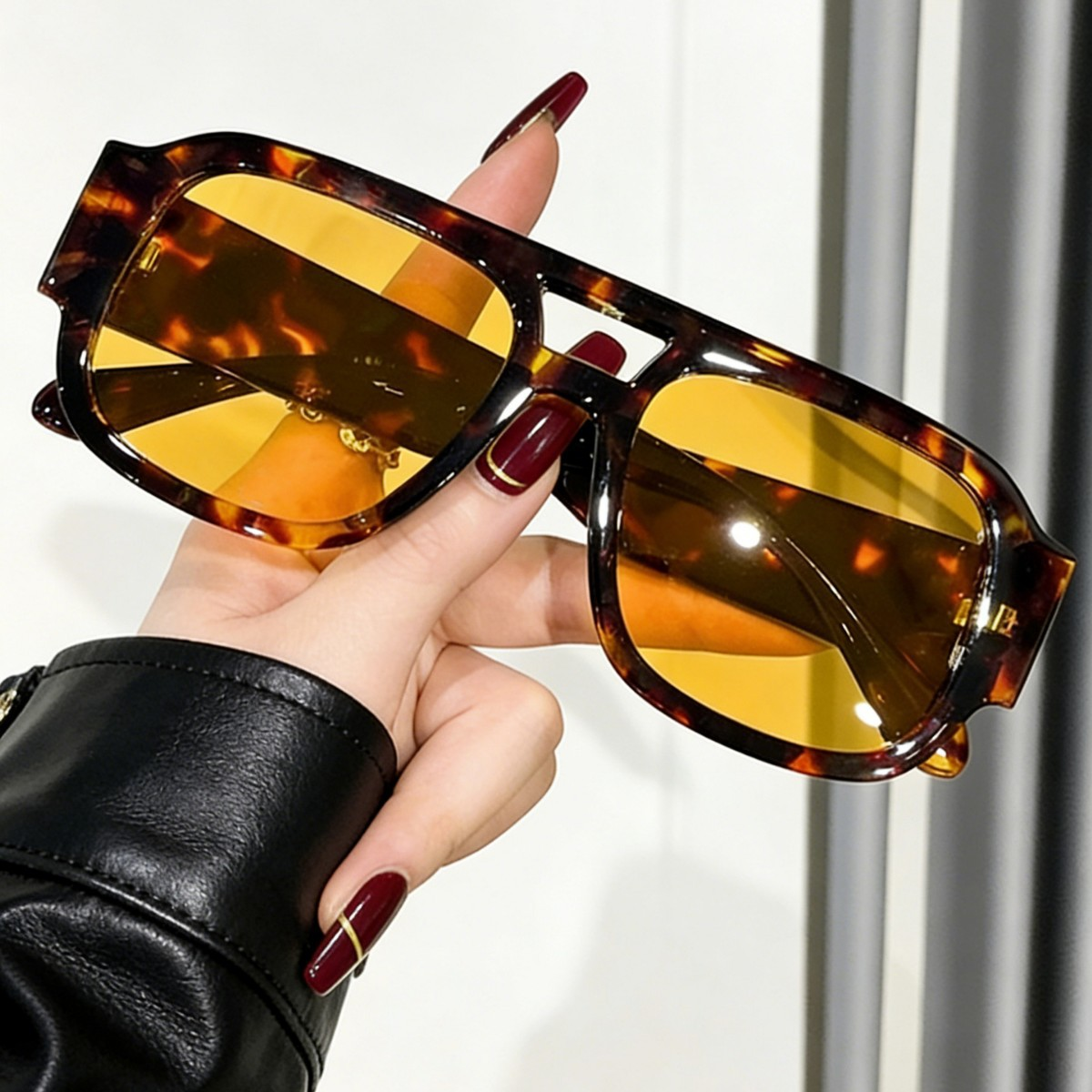 soren-angular-sunglasses