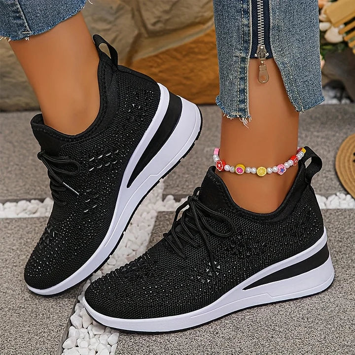 Lisa | Stylish Casual Sneakers