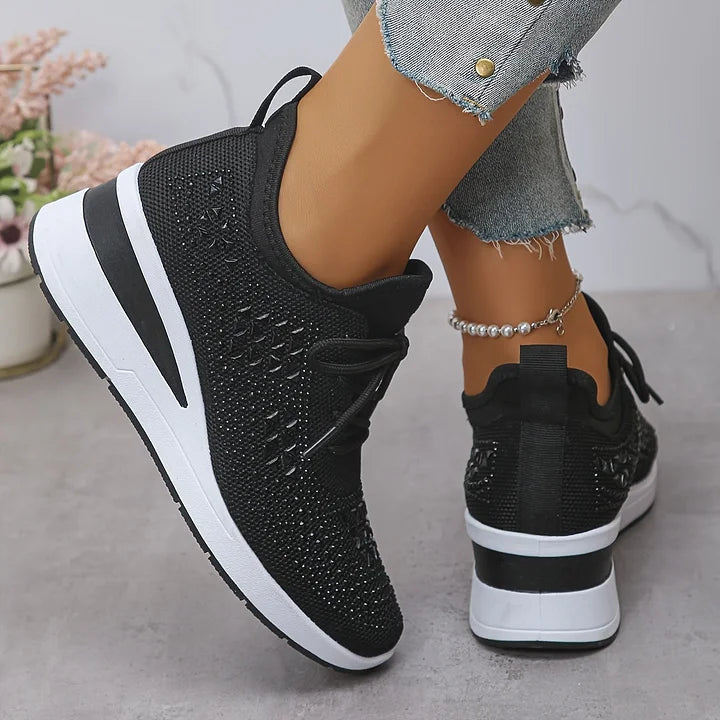 Lisa | Stylish Casual Sneakers