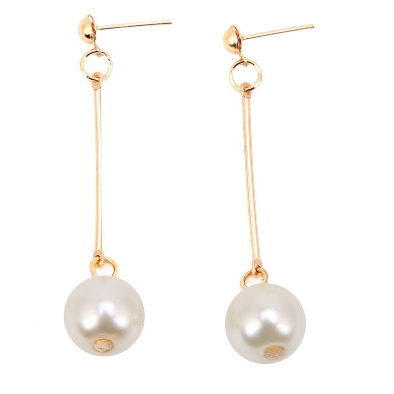 Luxurious Hanging Earrings with Statement Beads
