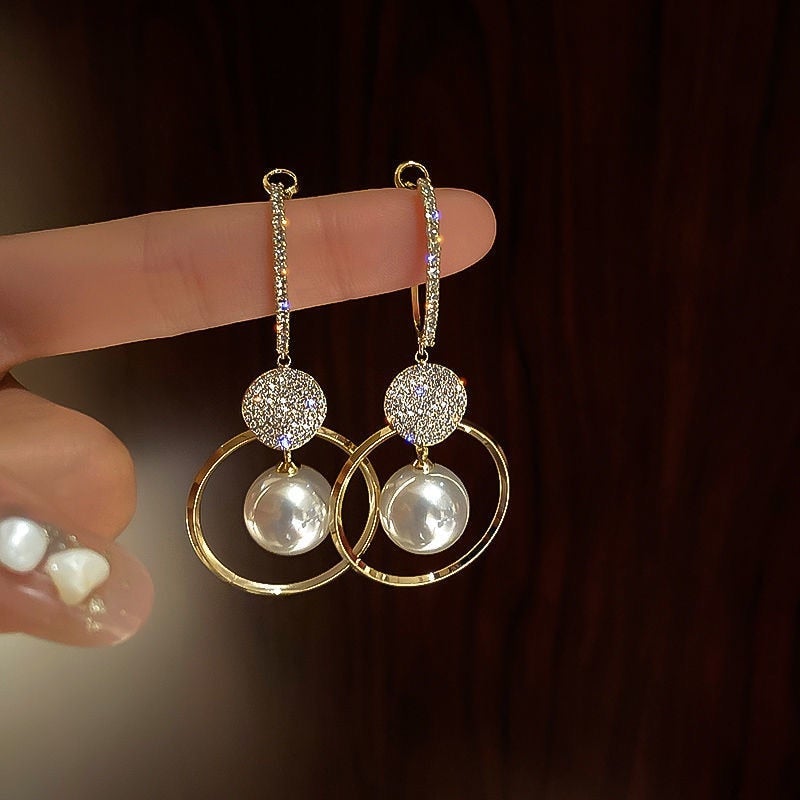 Luxurious Earrings with Cultured Pearls and Zircons