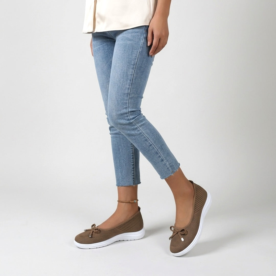 On-model - Brown