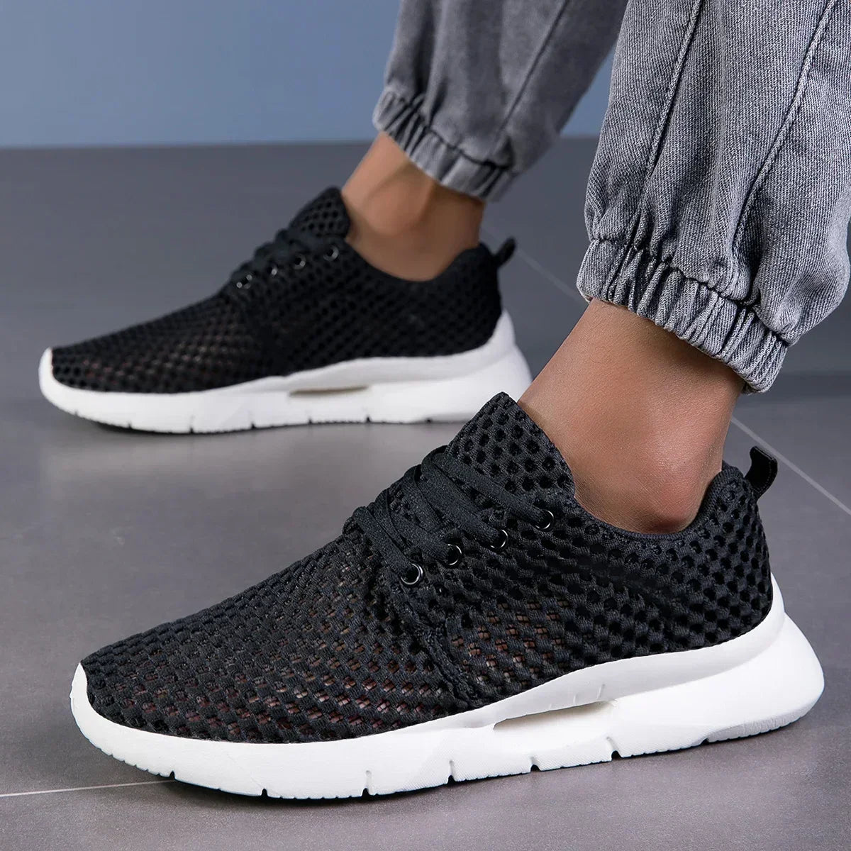 nova-breathable-mesh-sneakers