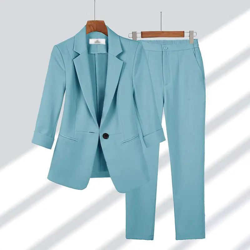 Victoria | Elegant Blazer and Trousers Suit