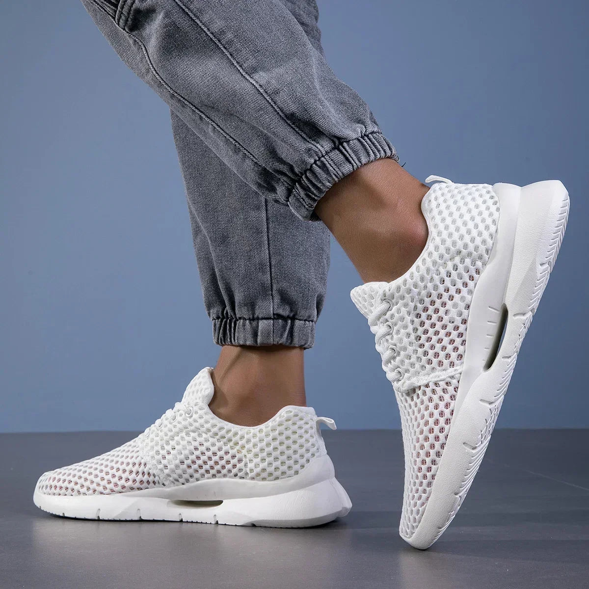 nova-breathable-mesh-sneakers