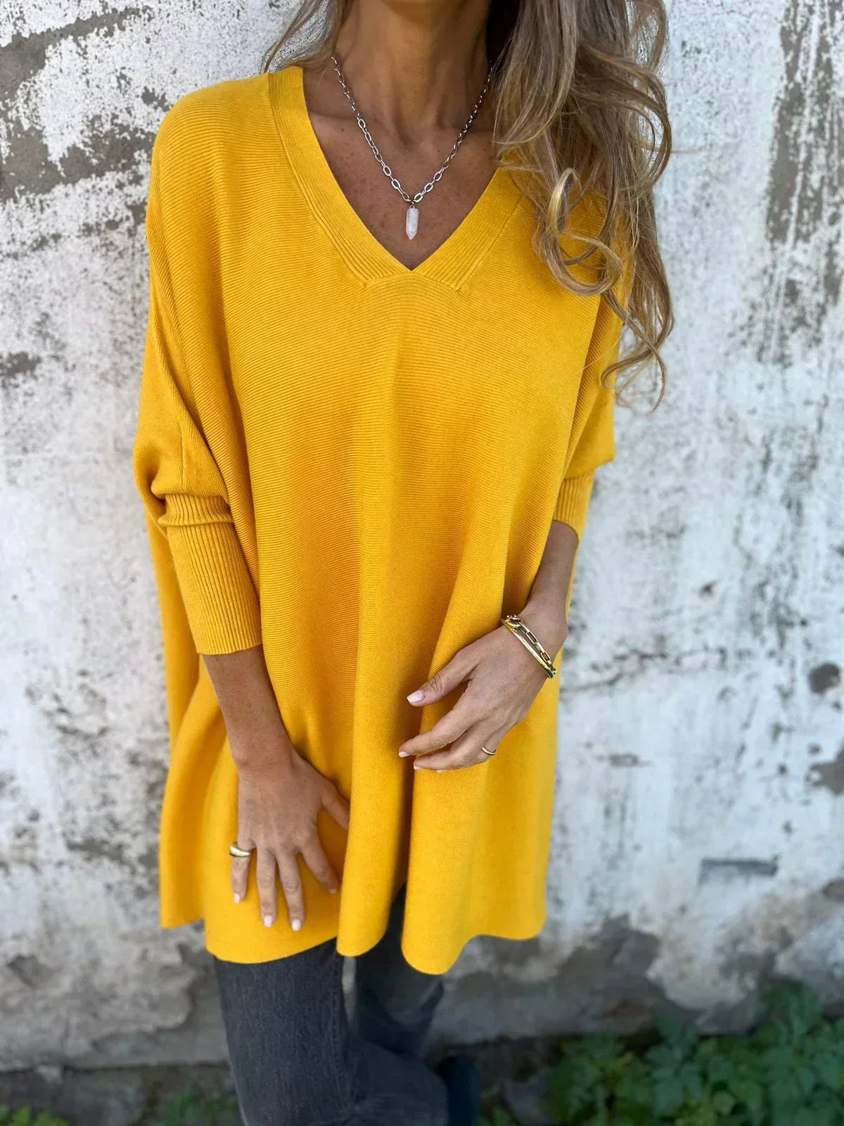 Kira | Oversized Jumper with Relaxed V-Neck