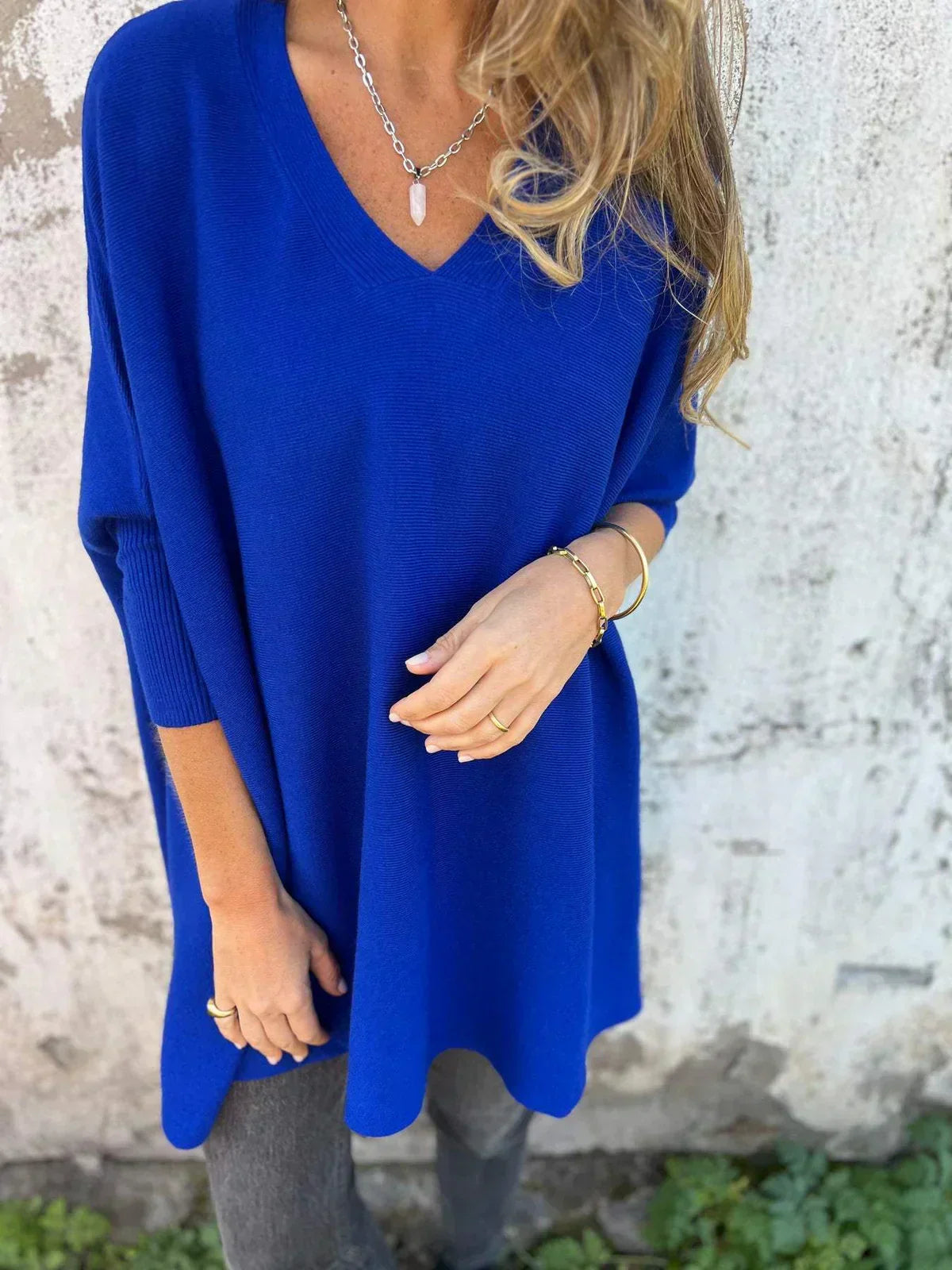Kira | Oversized Jumper with Relaxed V-Neck