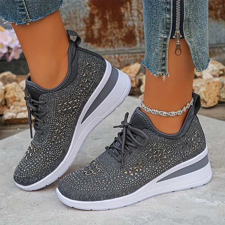Lisa | Stylish Casual Sneakers