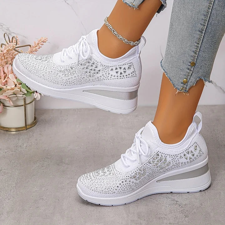 Lisa | Stylish Casual Sneakers
