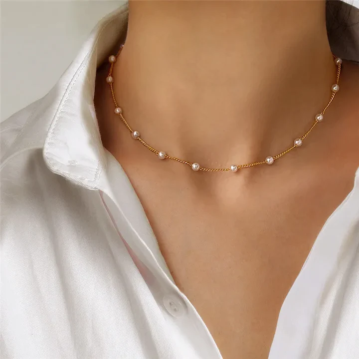 Elegant Little Pearl Necklace