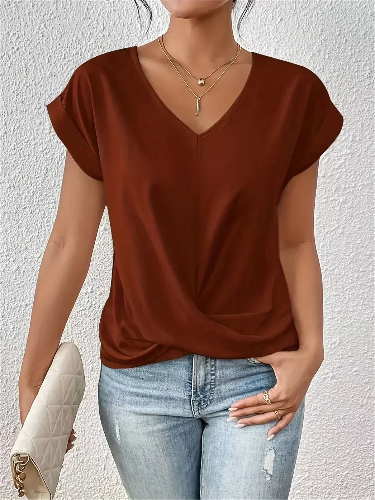 Nilay | Stylish Short-Sleeved V-Neck T-Shirt